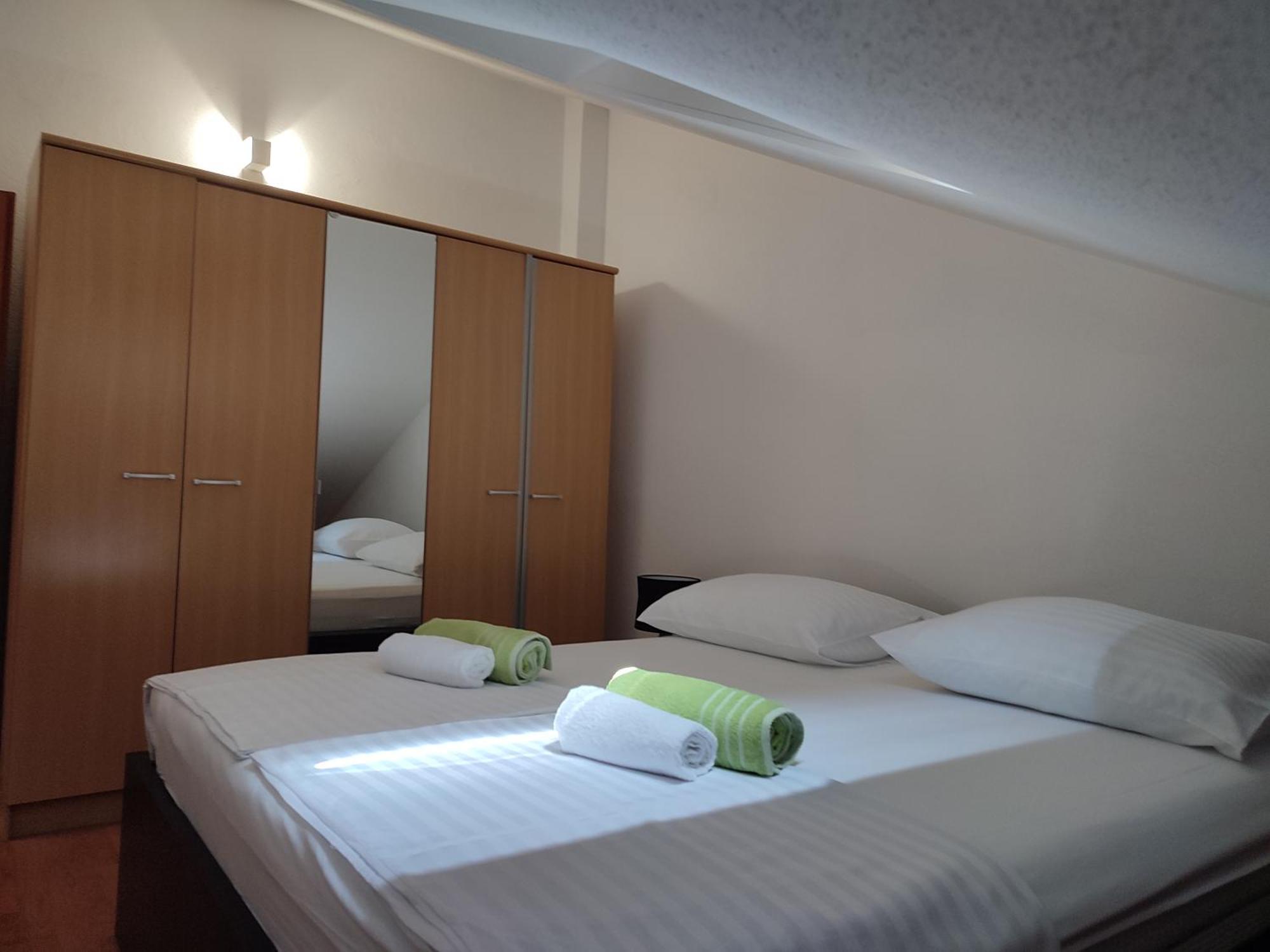Top Floor Apartment With Sea View Kastela Room photo